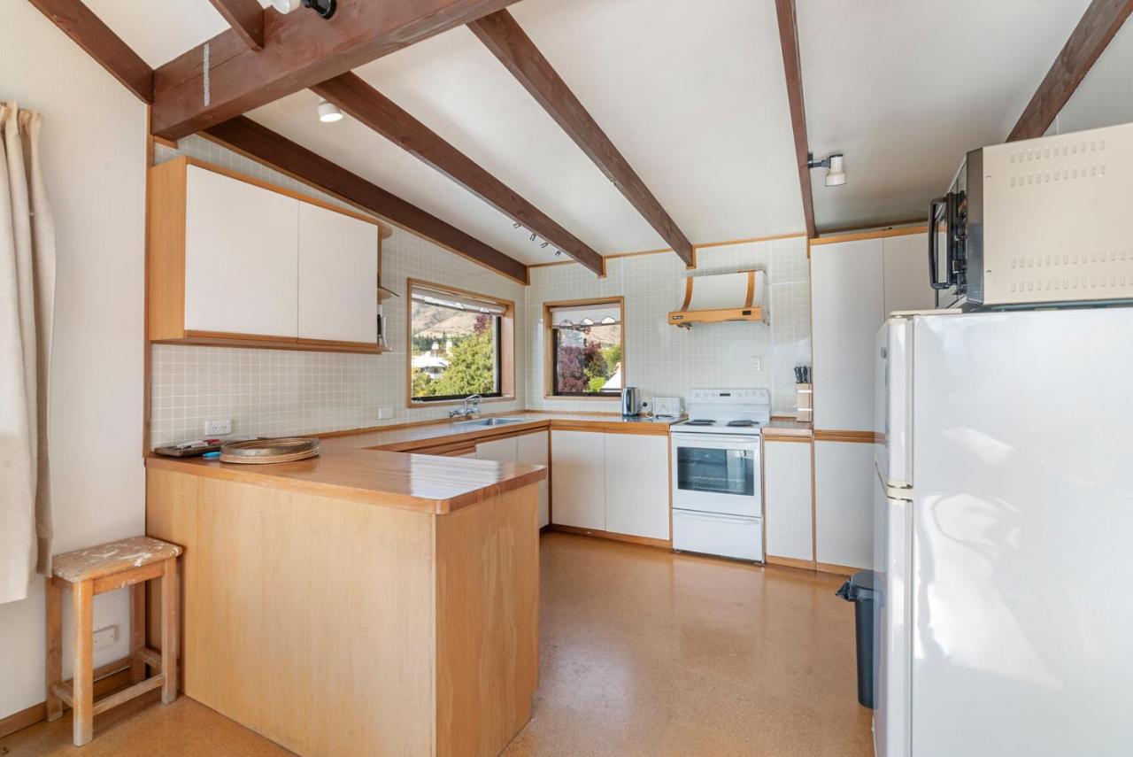 Goodall Crib - Wanaka Holiday Home Dış mekan fotoğraf